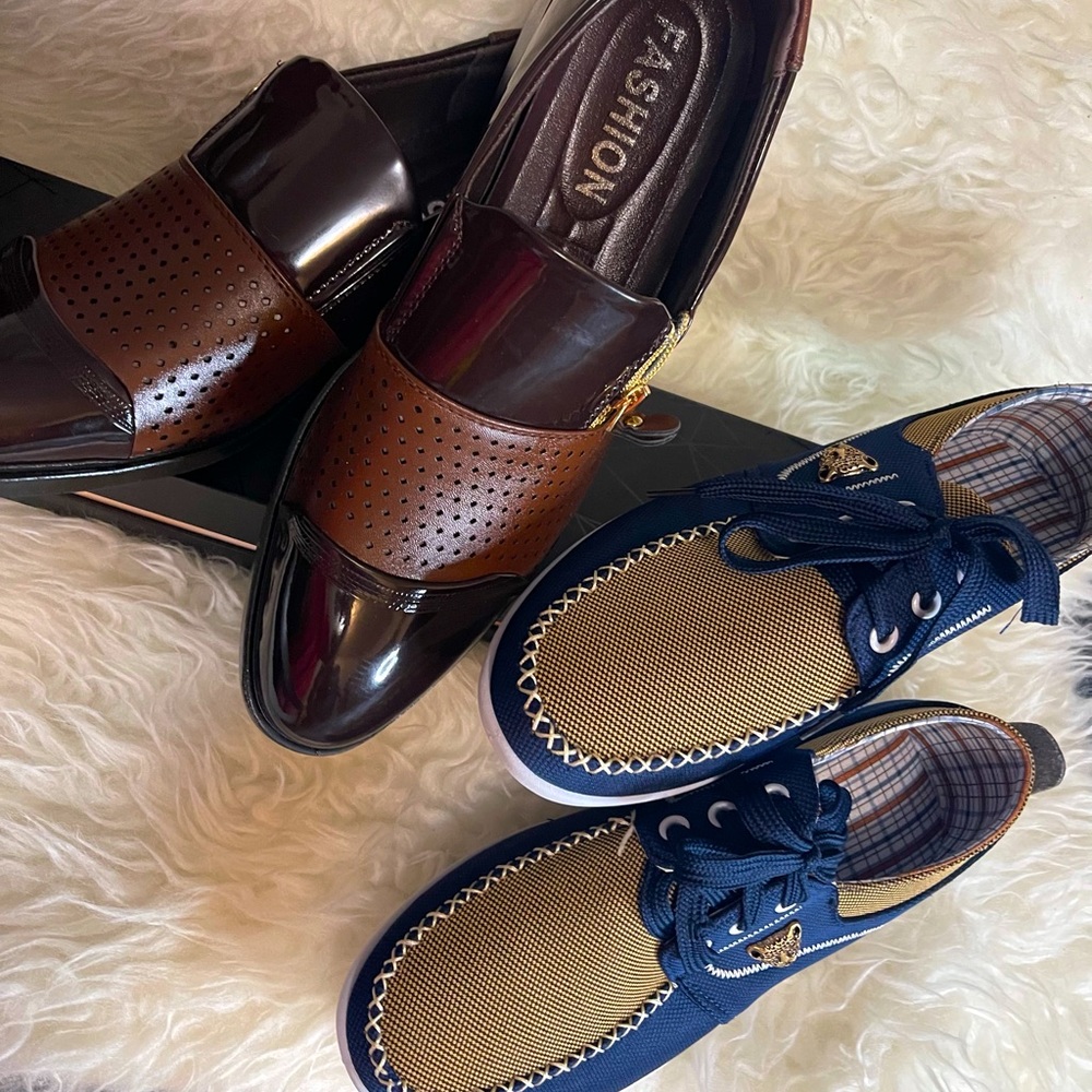 Leather dress shoes/ material type dress shoes